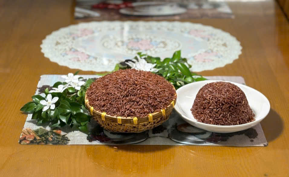 Lứt huyết rồng